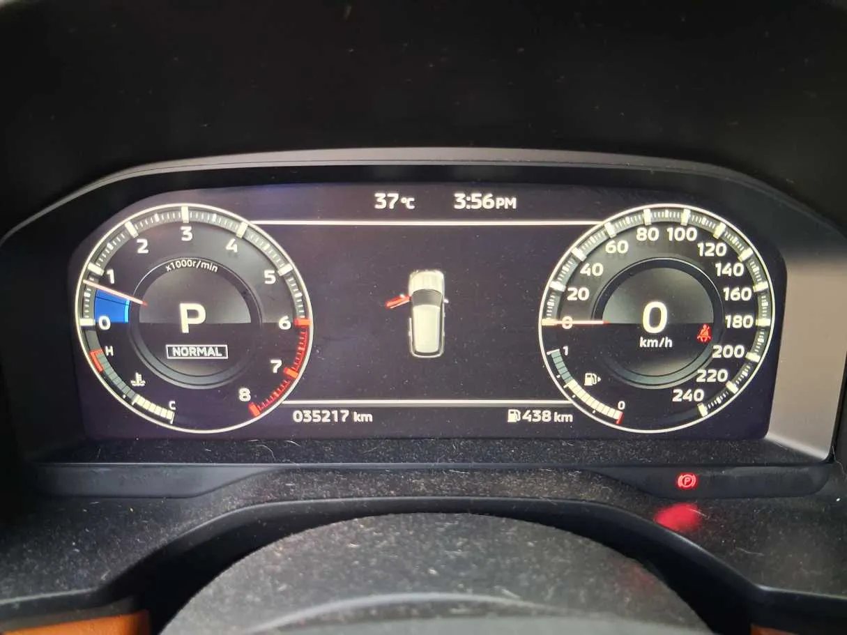 Car image 20