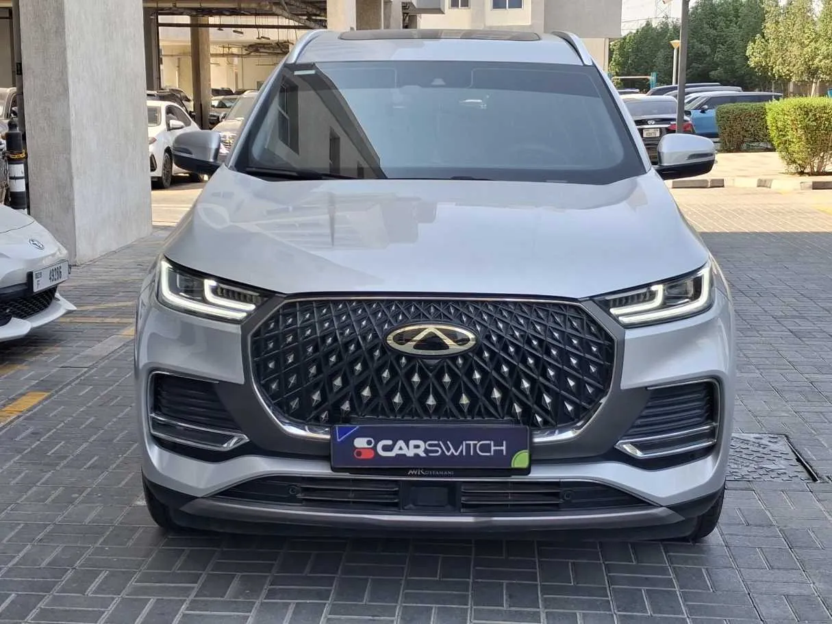 Car image 2
