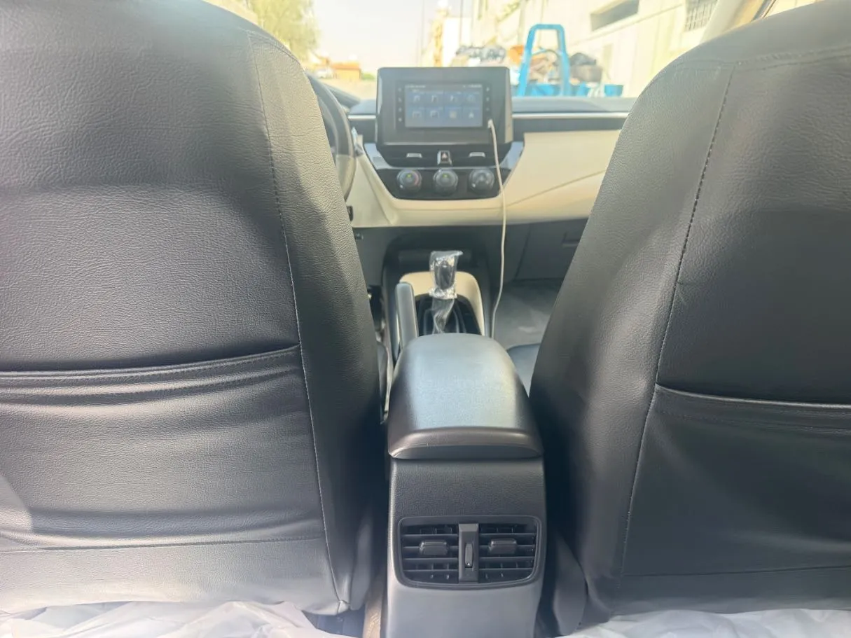 Car image 20