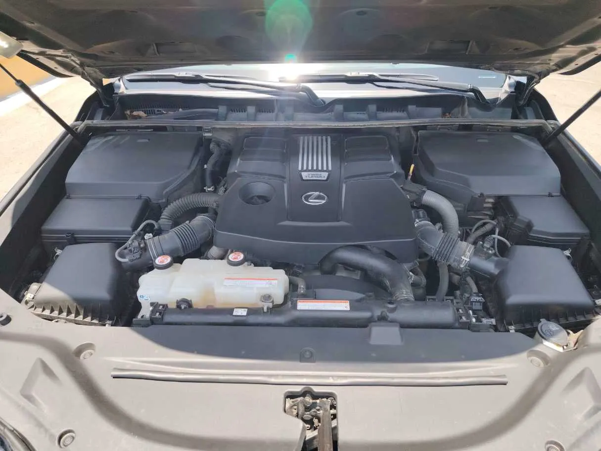 Car image 47