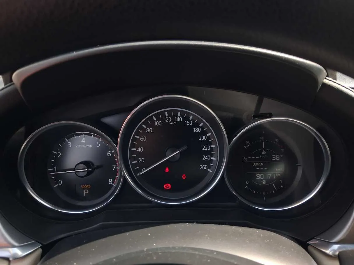 Car image 20
