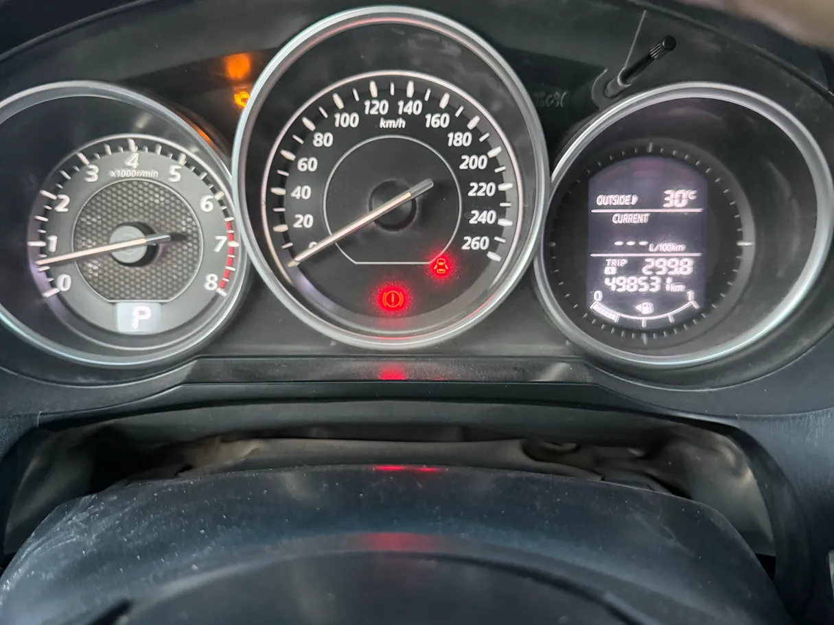 Car image 6