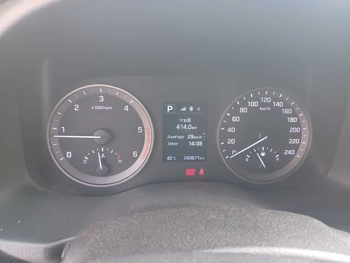 Car image 20