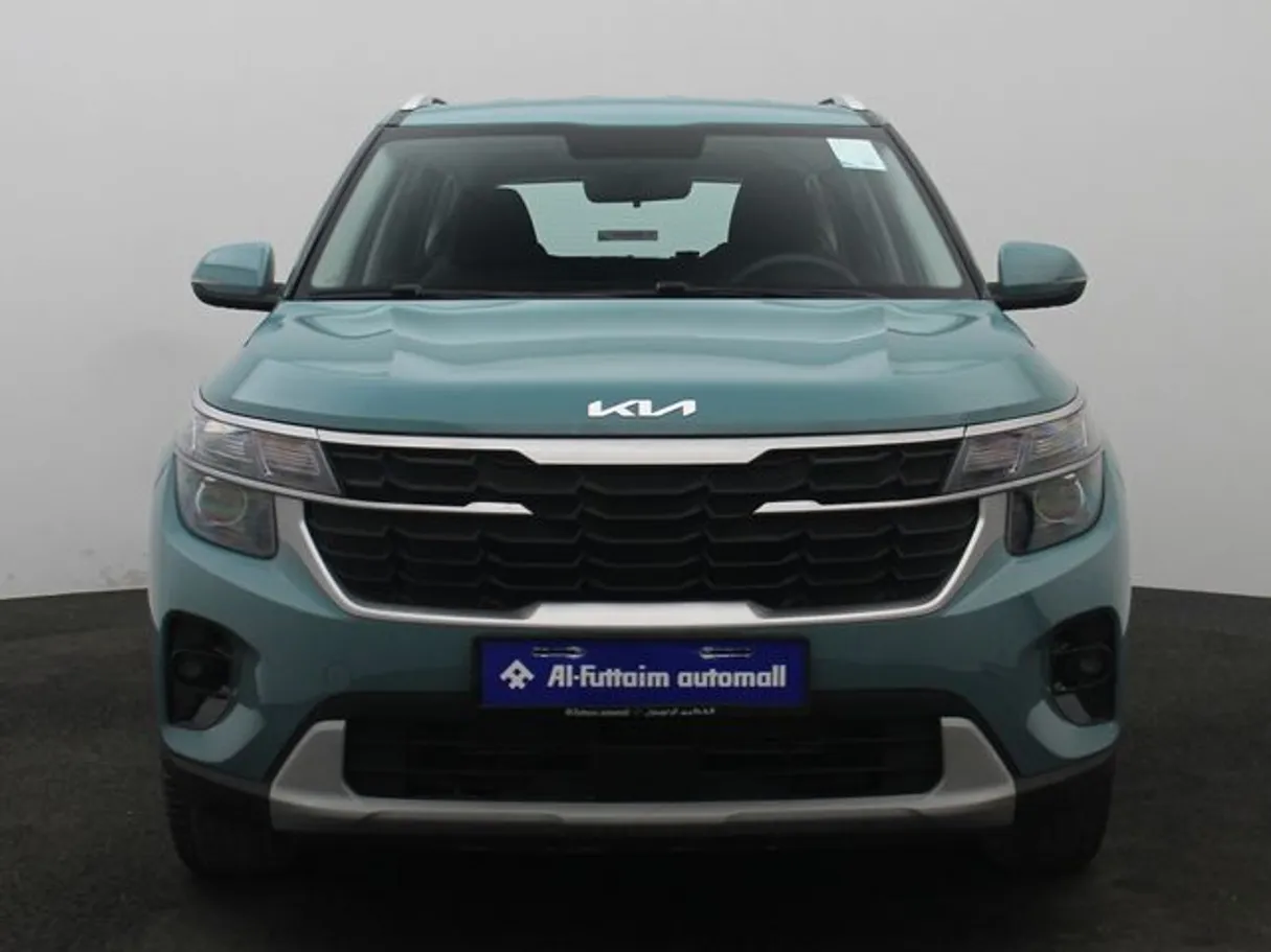 Car image 11