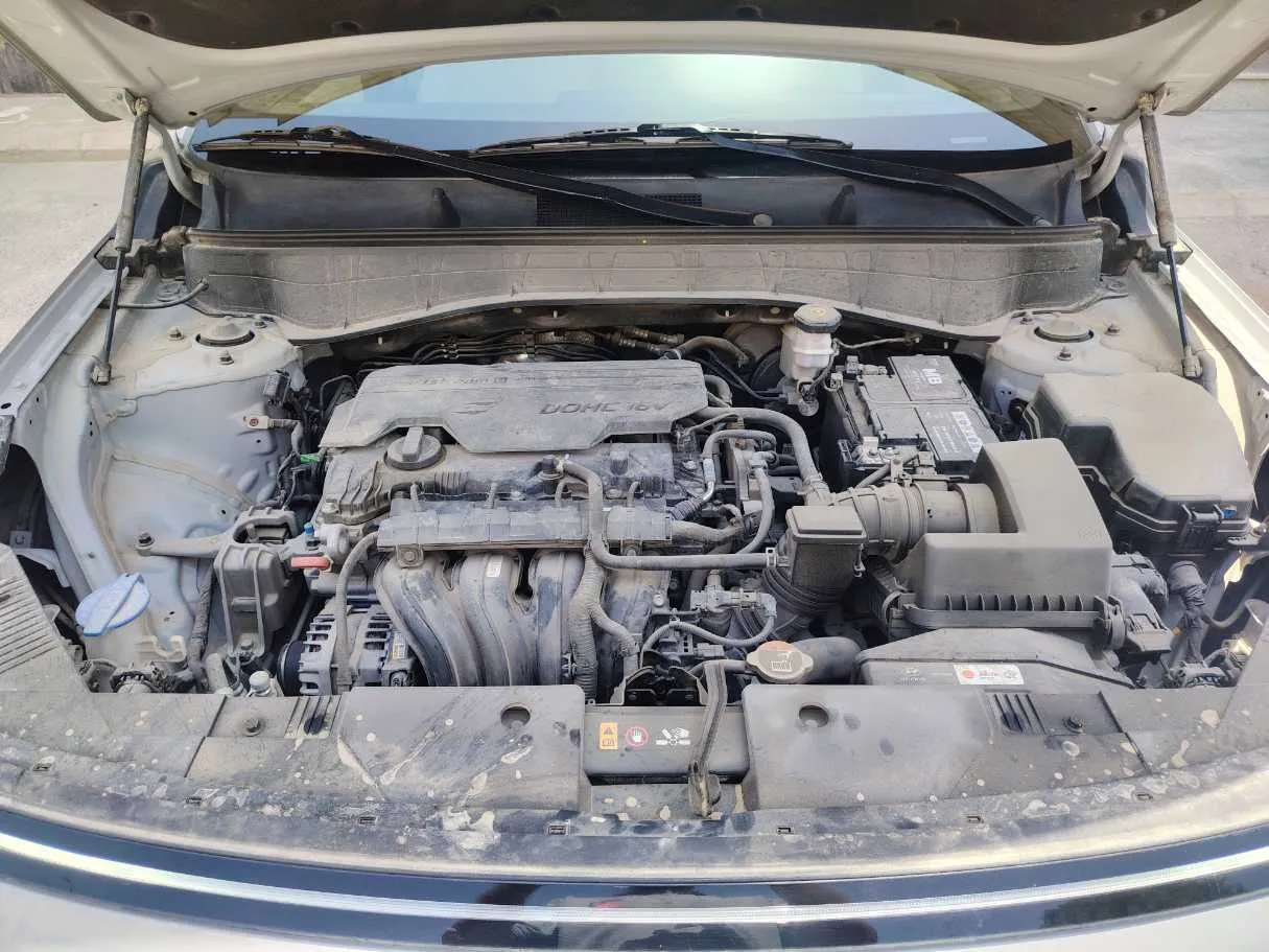Car image 31