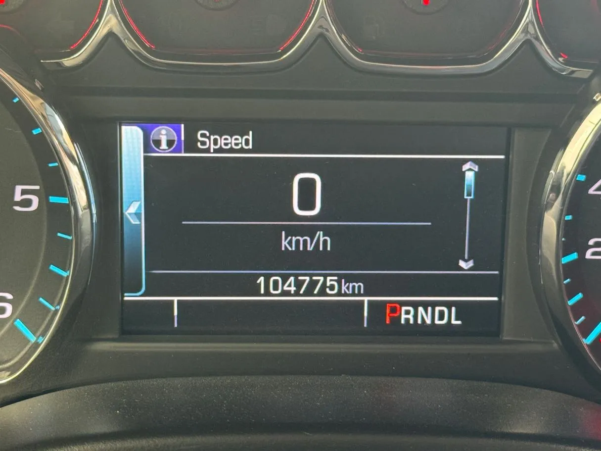 Car image 19