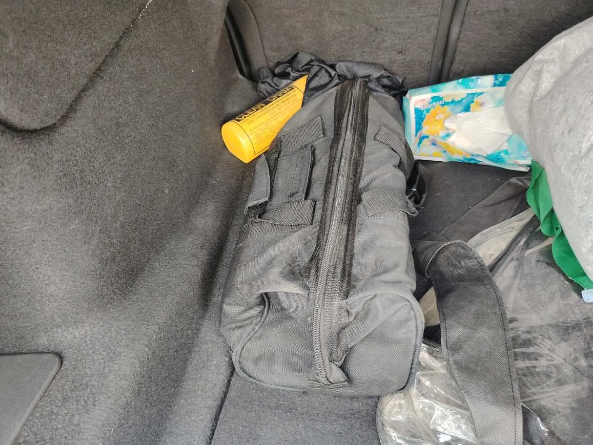 Car image 36