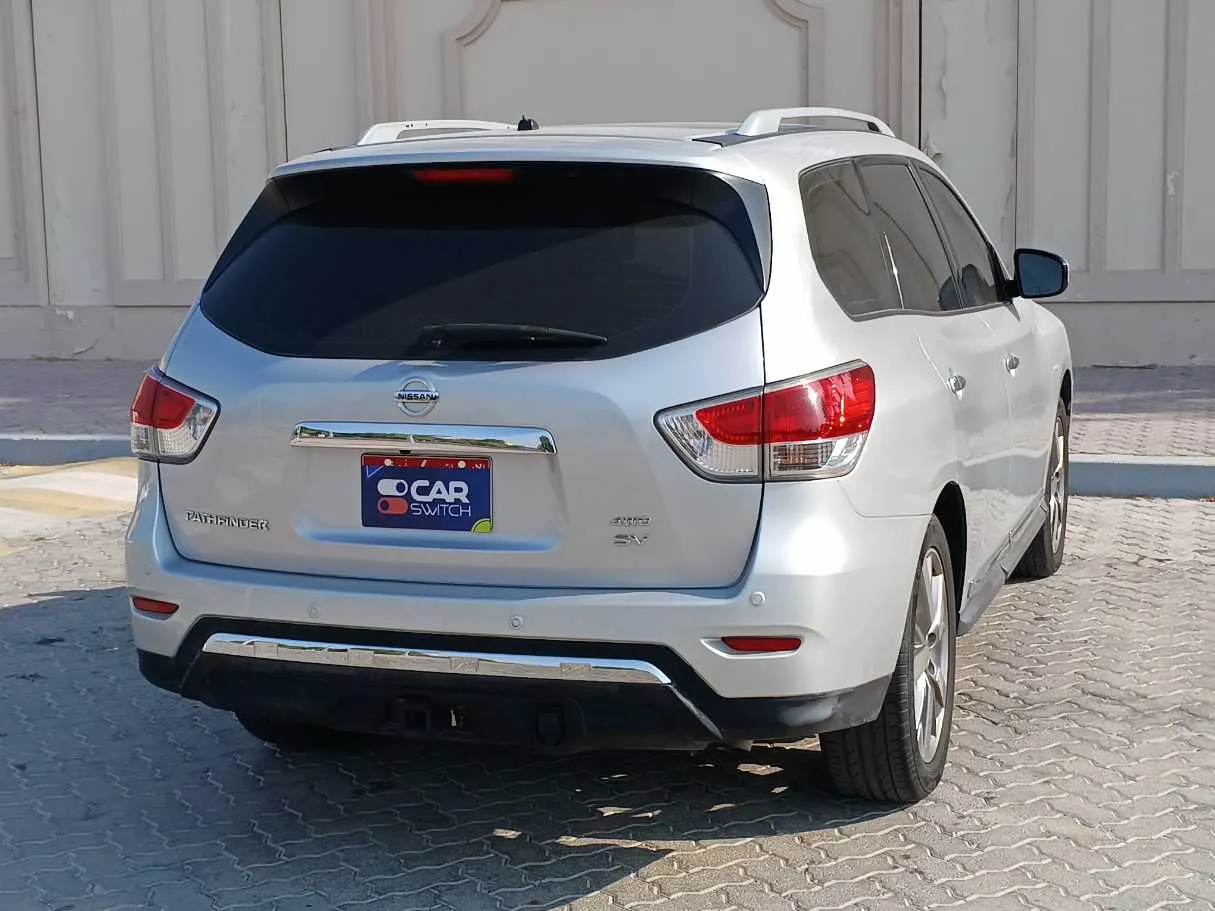 Car image 7