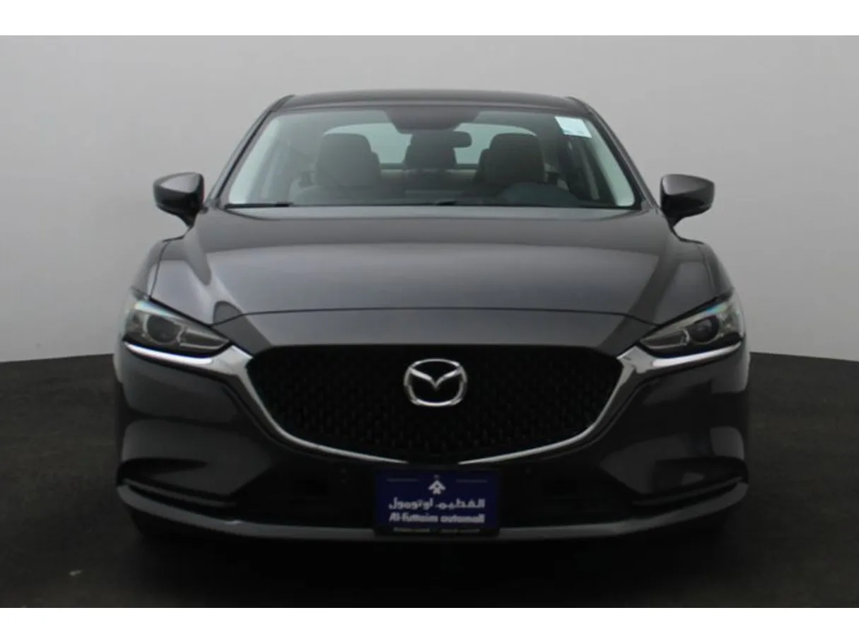Car image 11