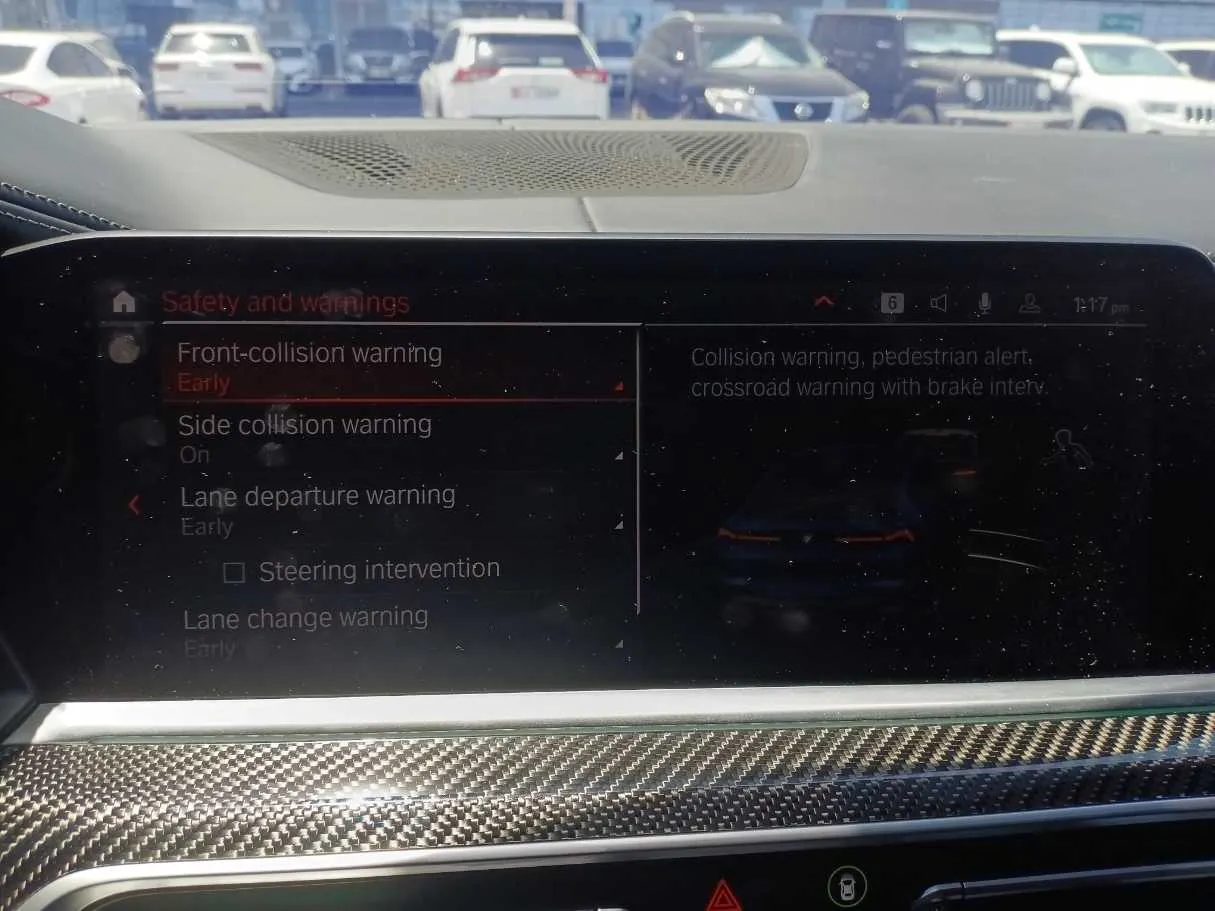 Car image 23