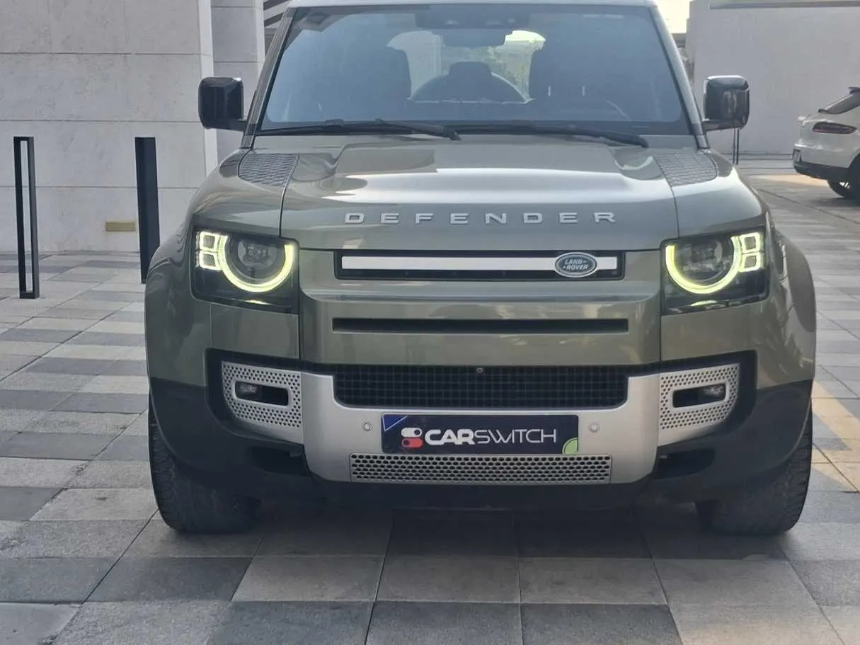 Car image 2