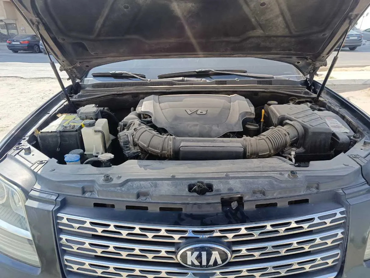 Car image 36
