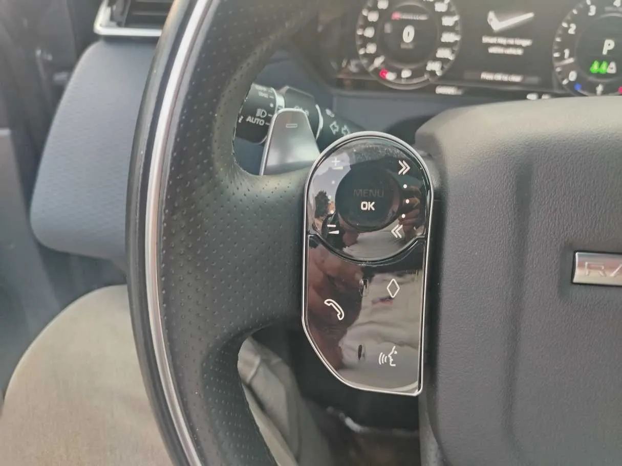 Car image 43