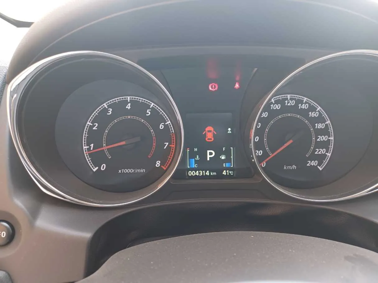 Car image 20
