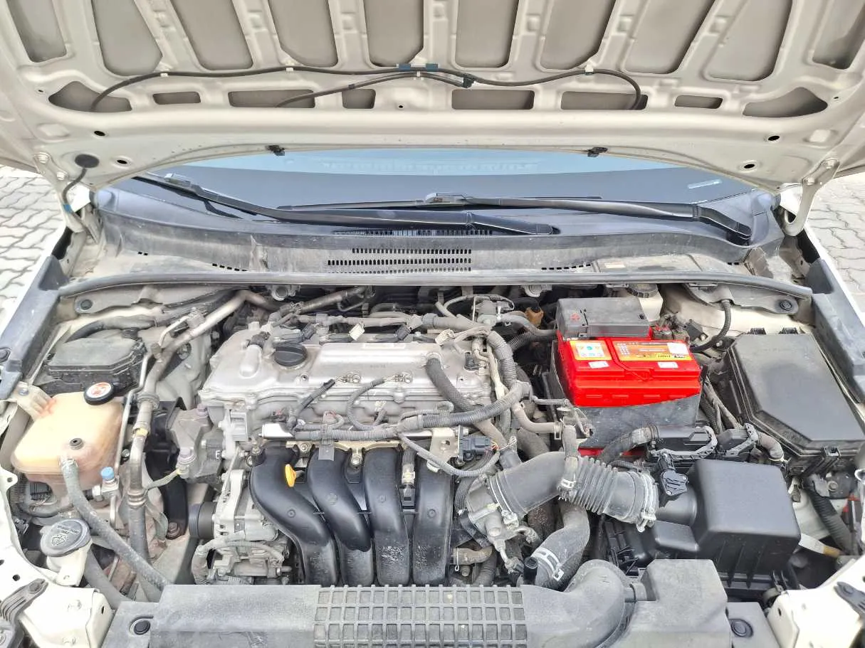 Car image 20