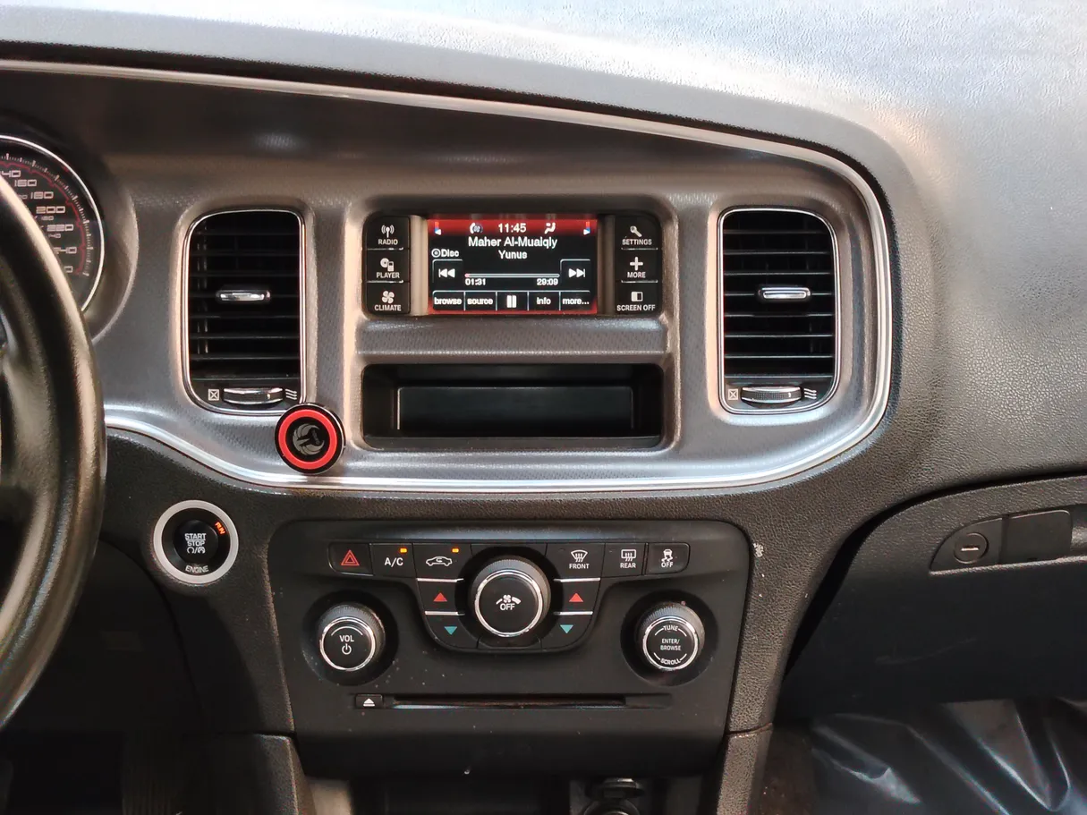 Car image 21