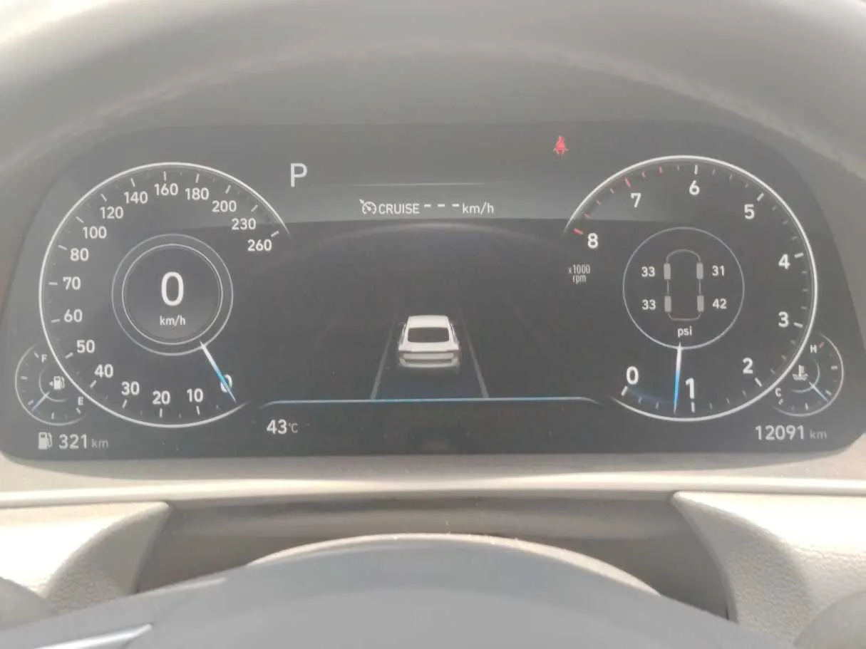 Car image 23