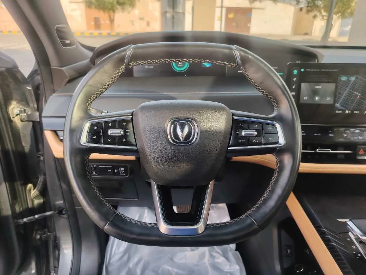 Car image 22