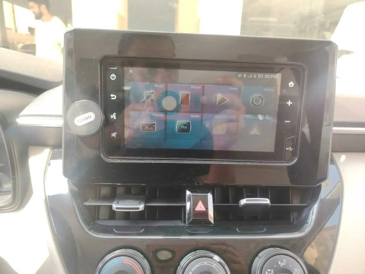 Car image 29