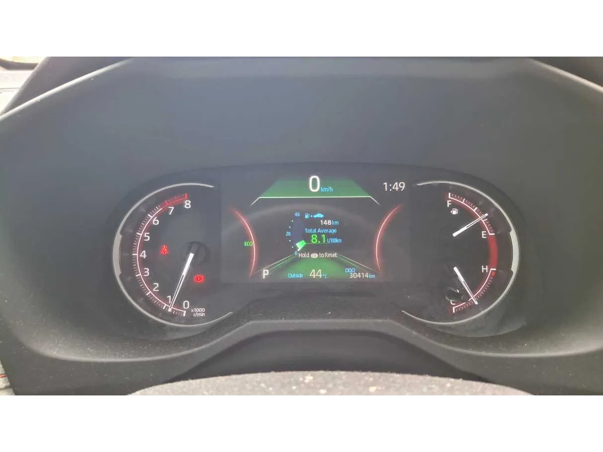 Car image 19