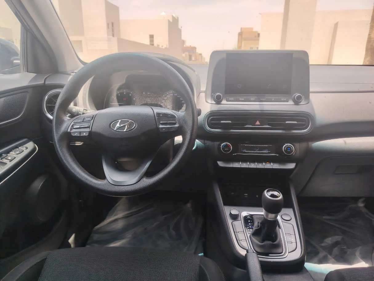 Car image 20