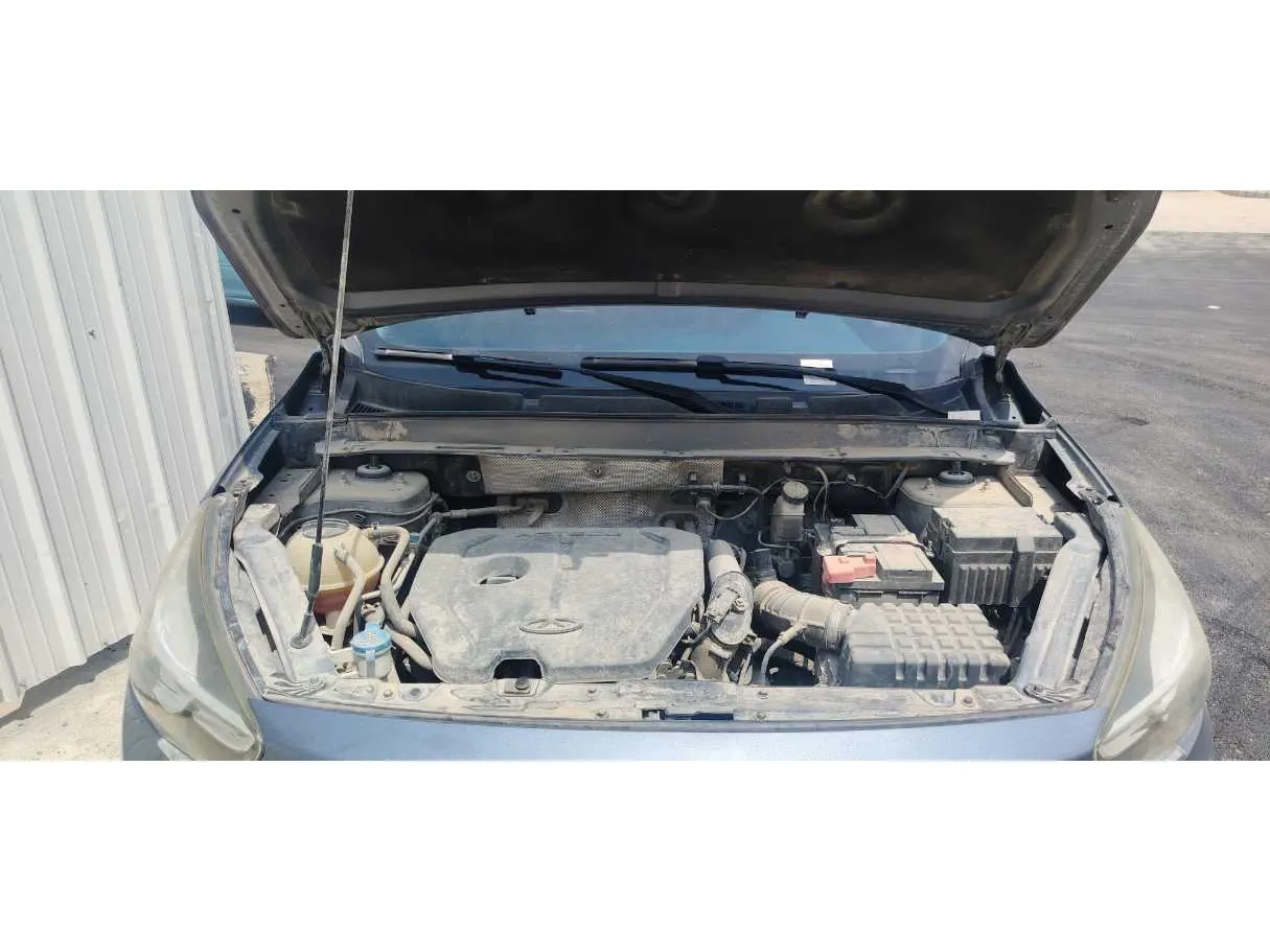 Car image 29