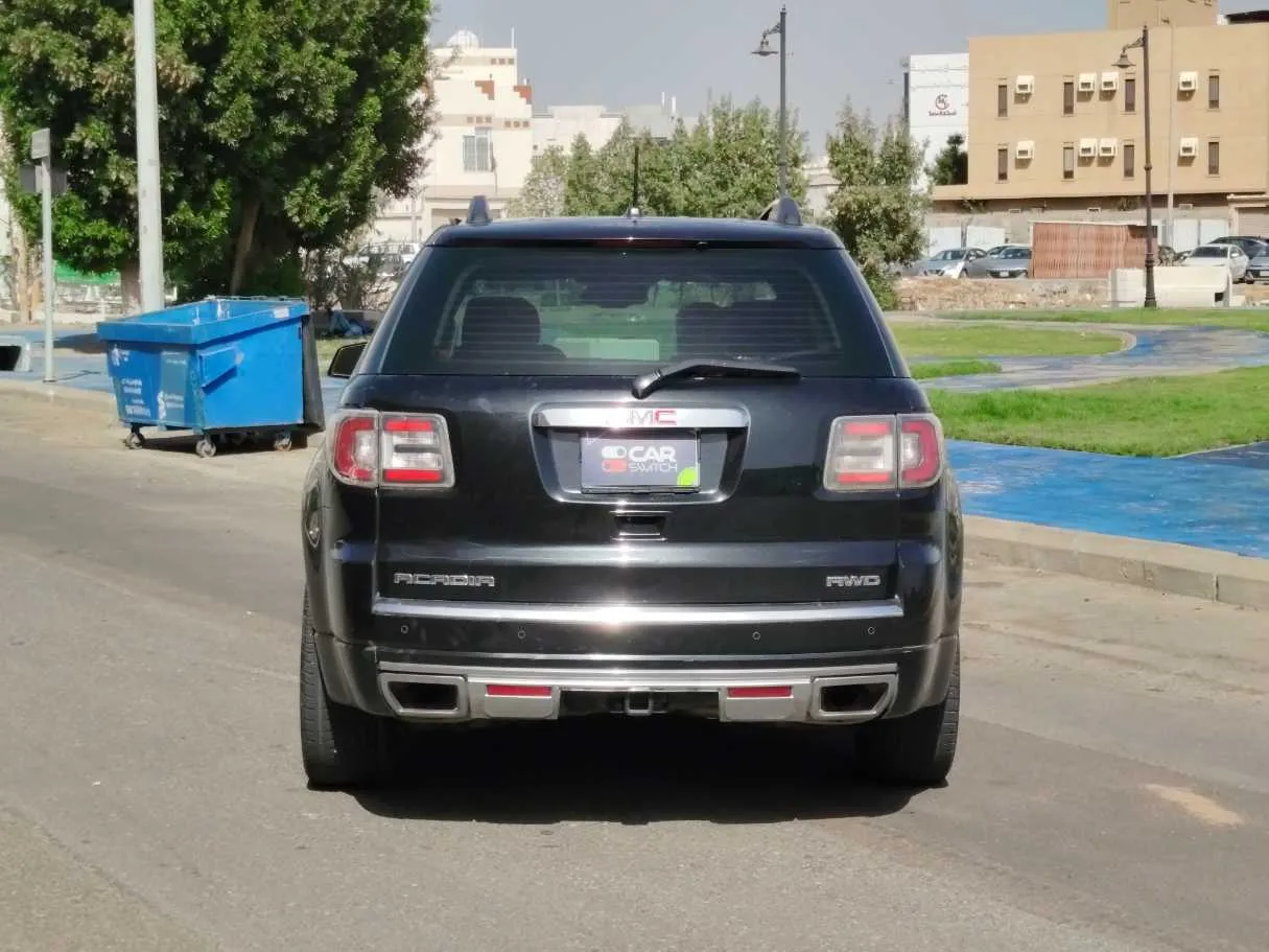 Car image 6