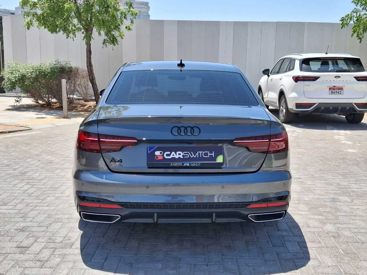 Car image 6