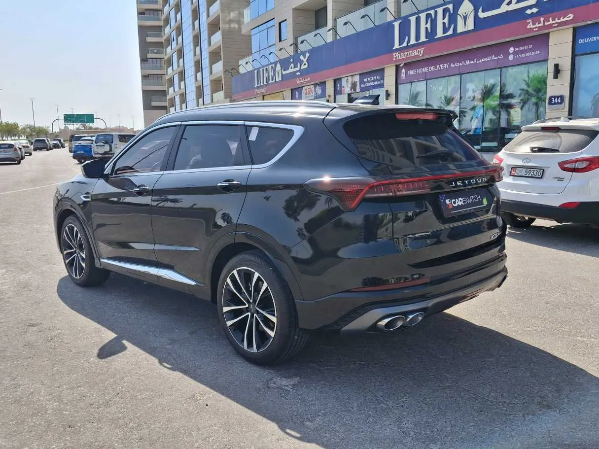 Car image 7