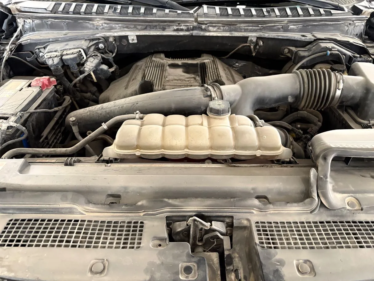 Car image 29