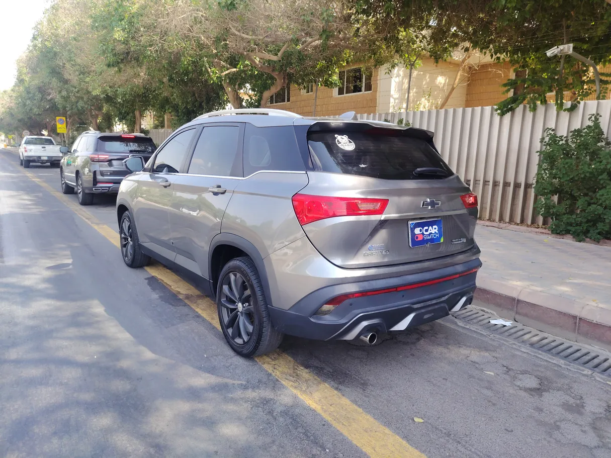 Car image 7