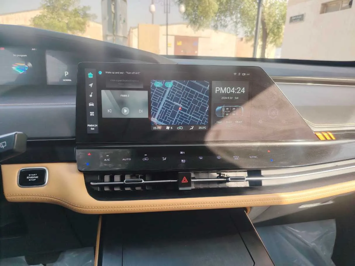 Car image 21