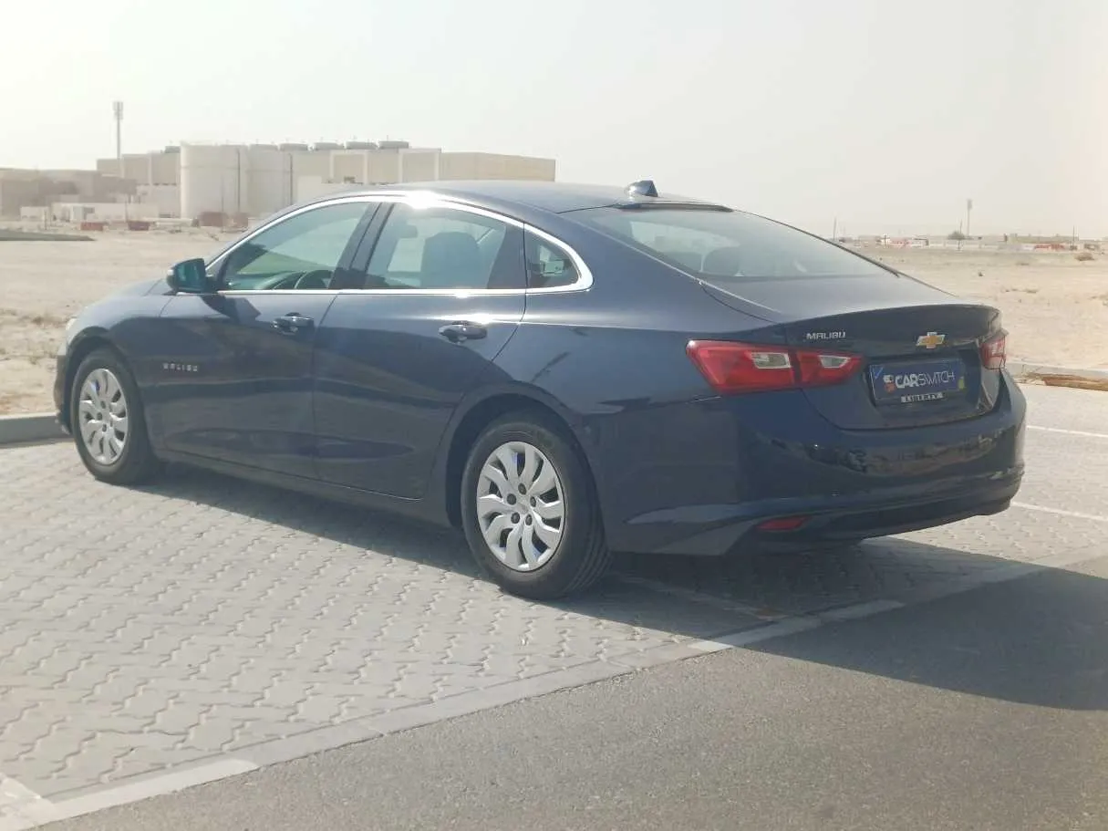 Car image 7