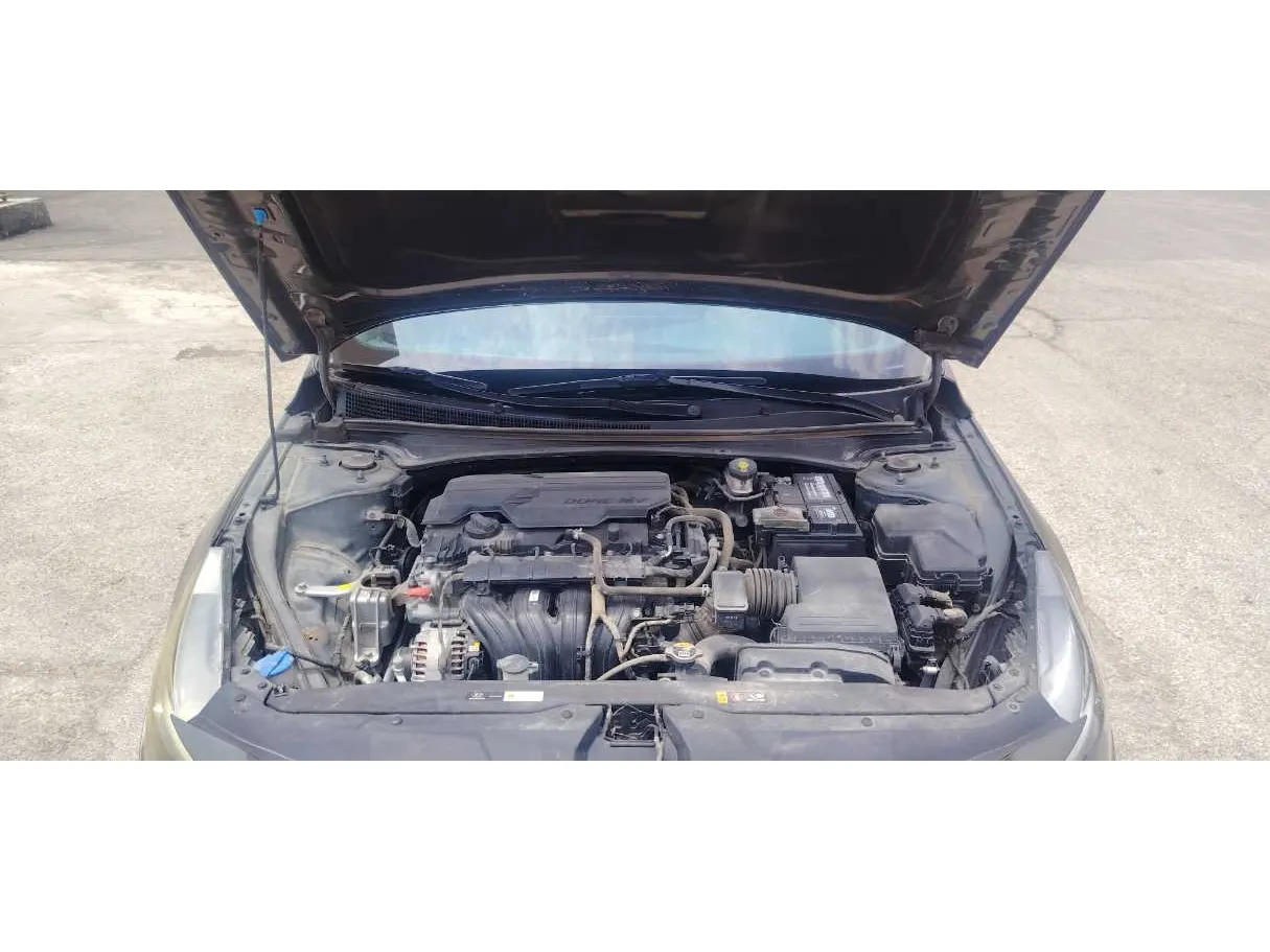 Car image 29