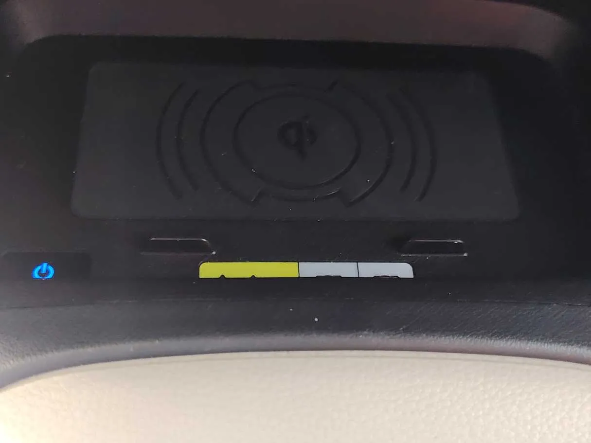 Car image 21