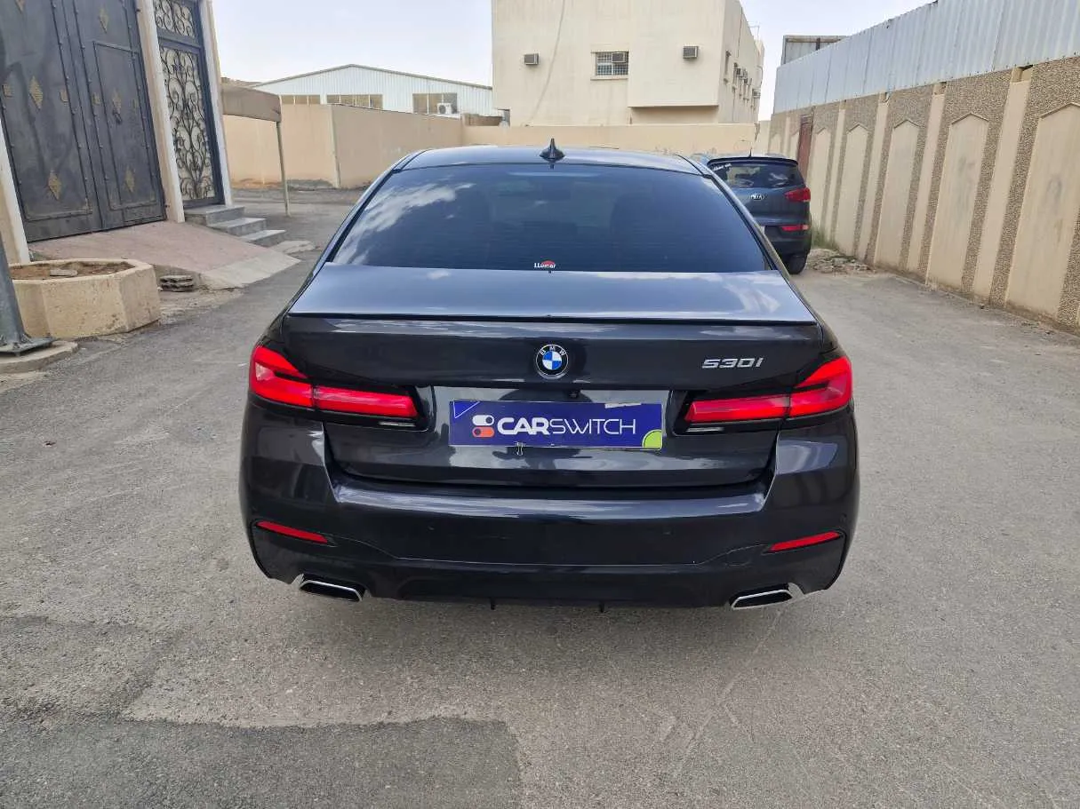 Car image 6