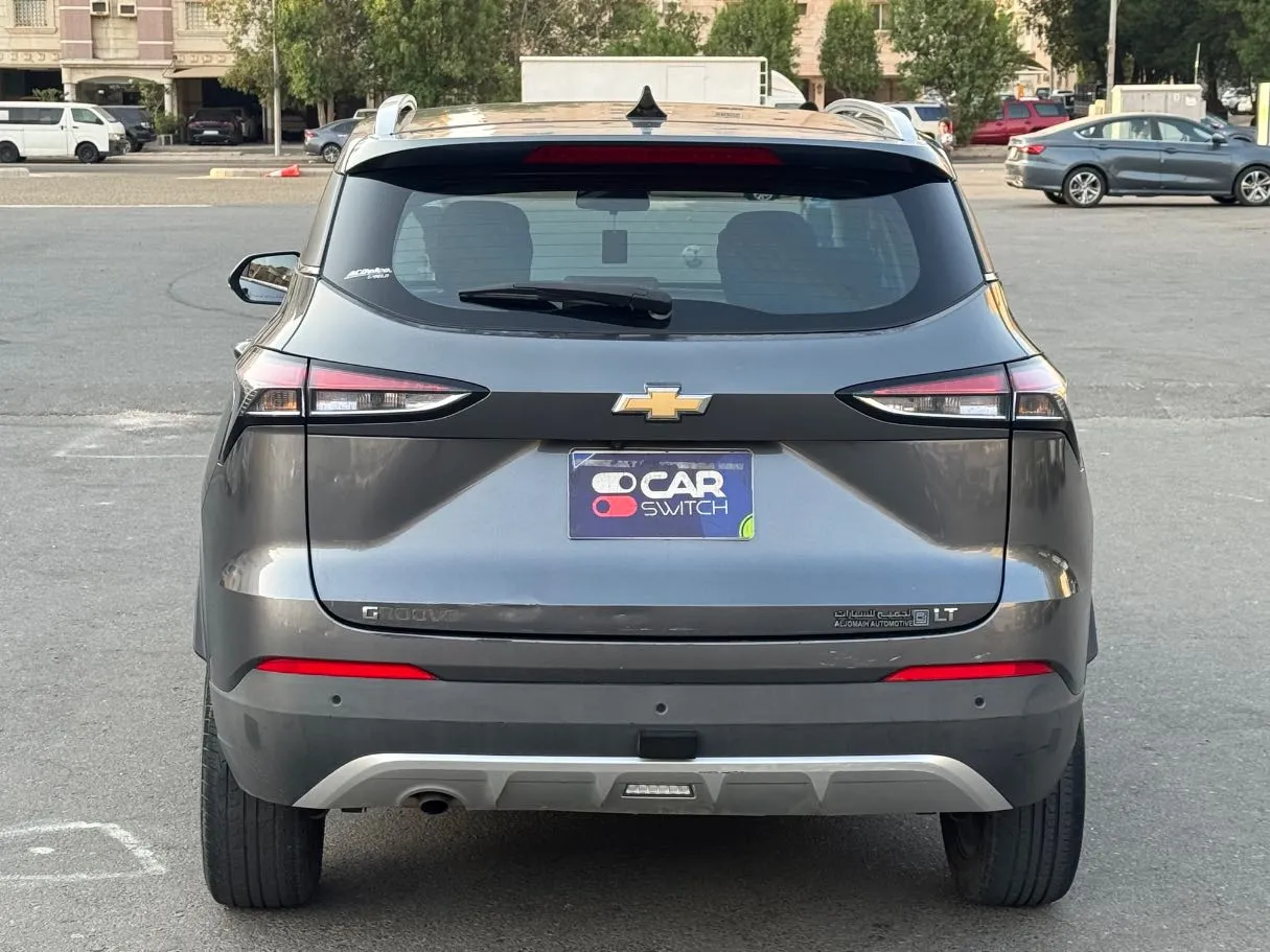 Car image 6