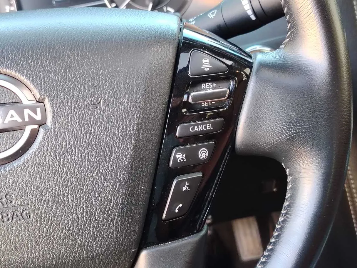 Car image 39