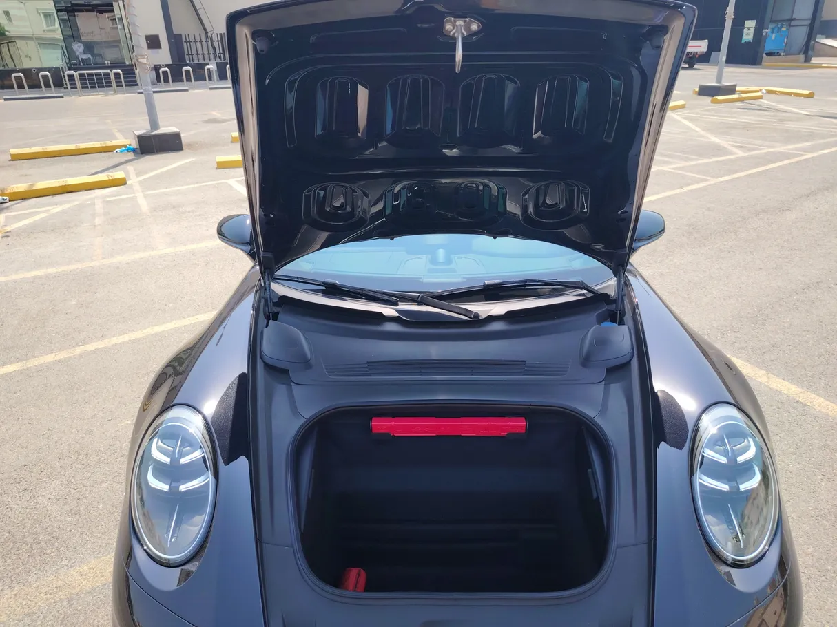Car image 22