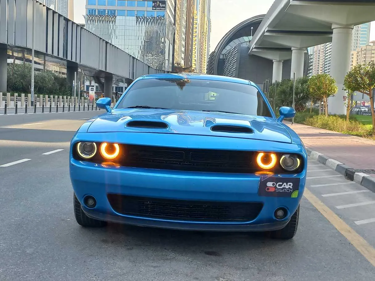 Car image 2