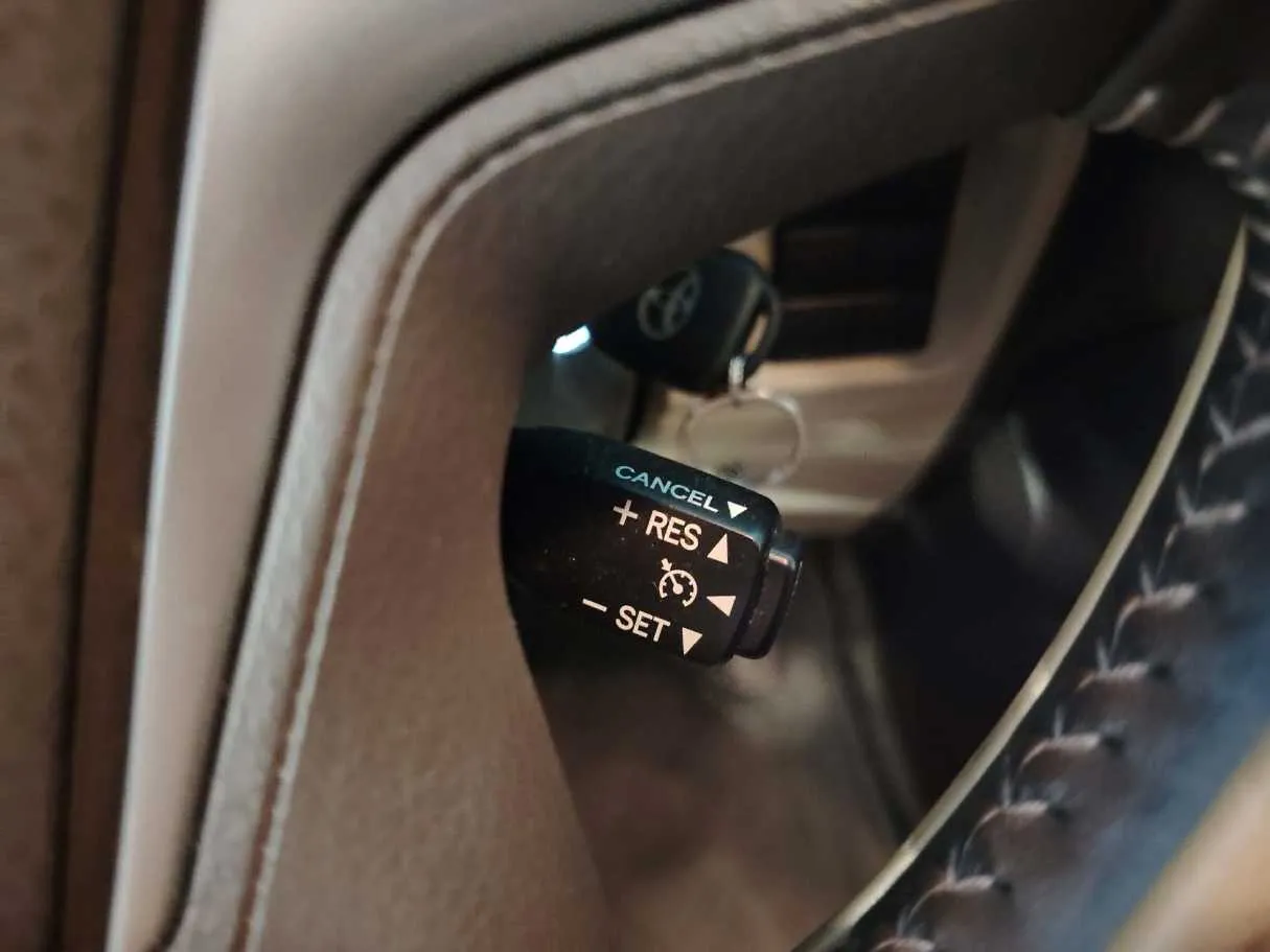 Car image 45