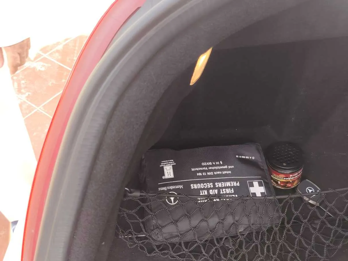 Car image 38