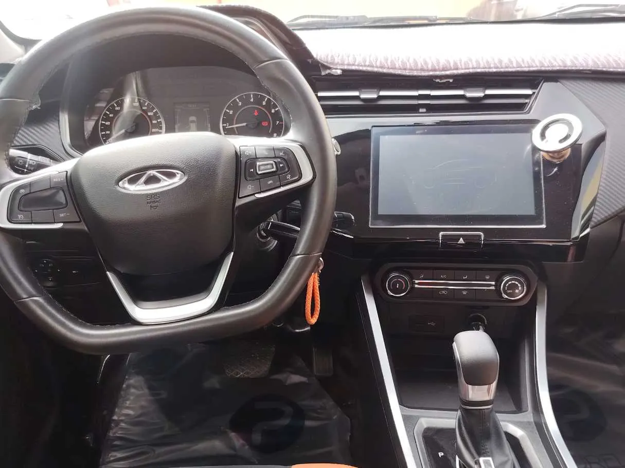 Car image 20