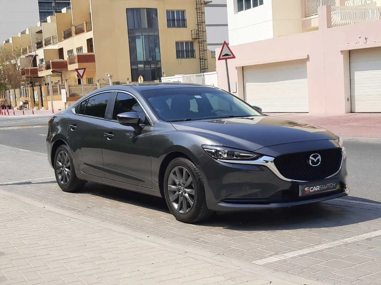 Car image 3