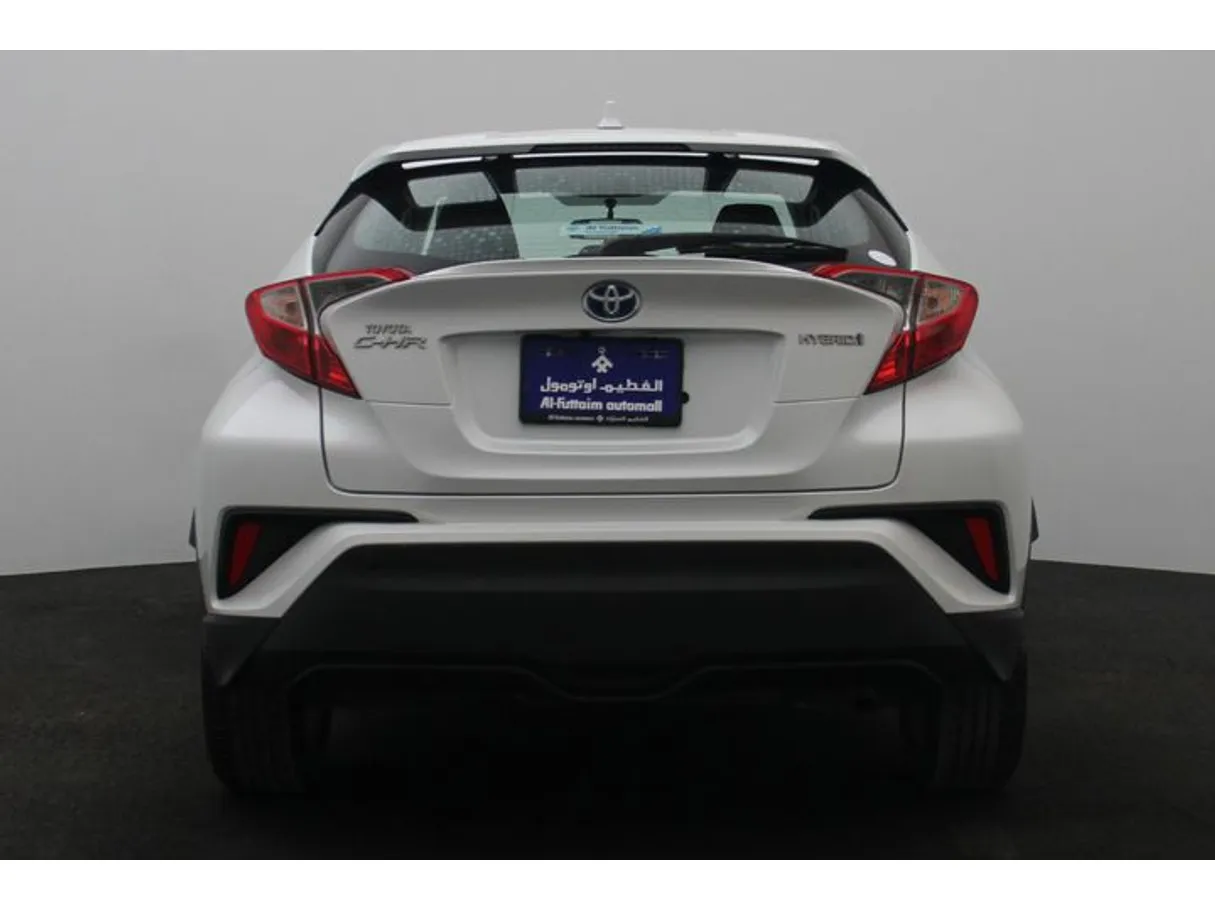 Car image 12