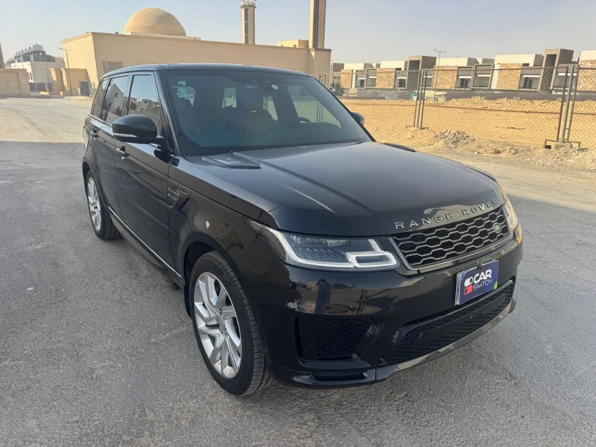 Car image 3
