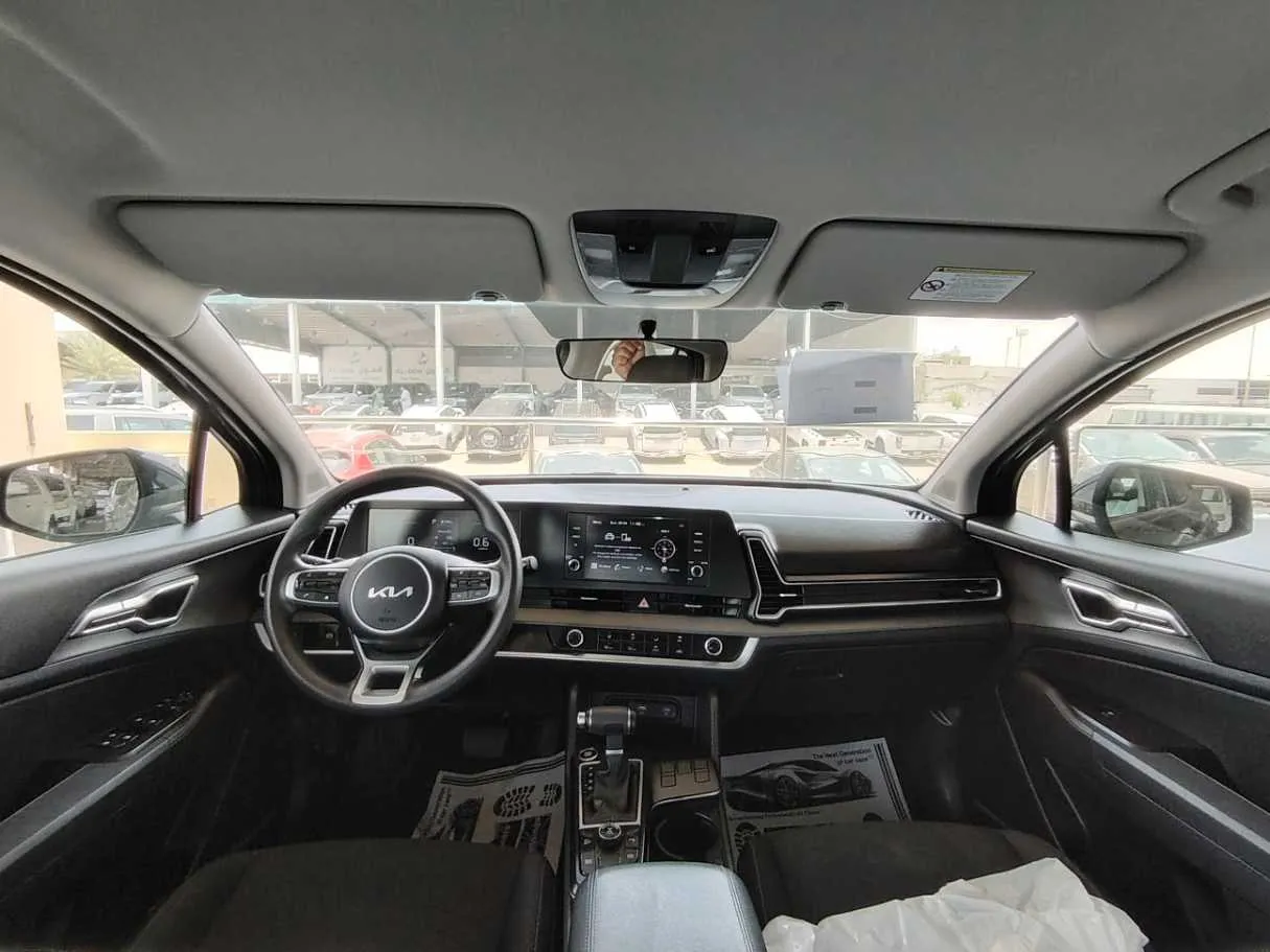 Car image 21