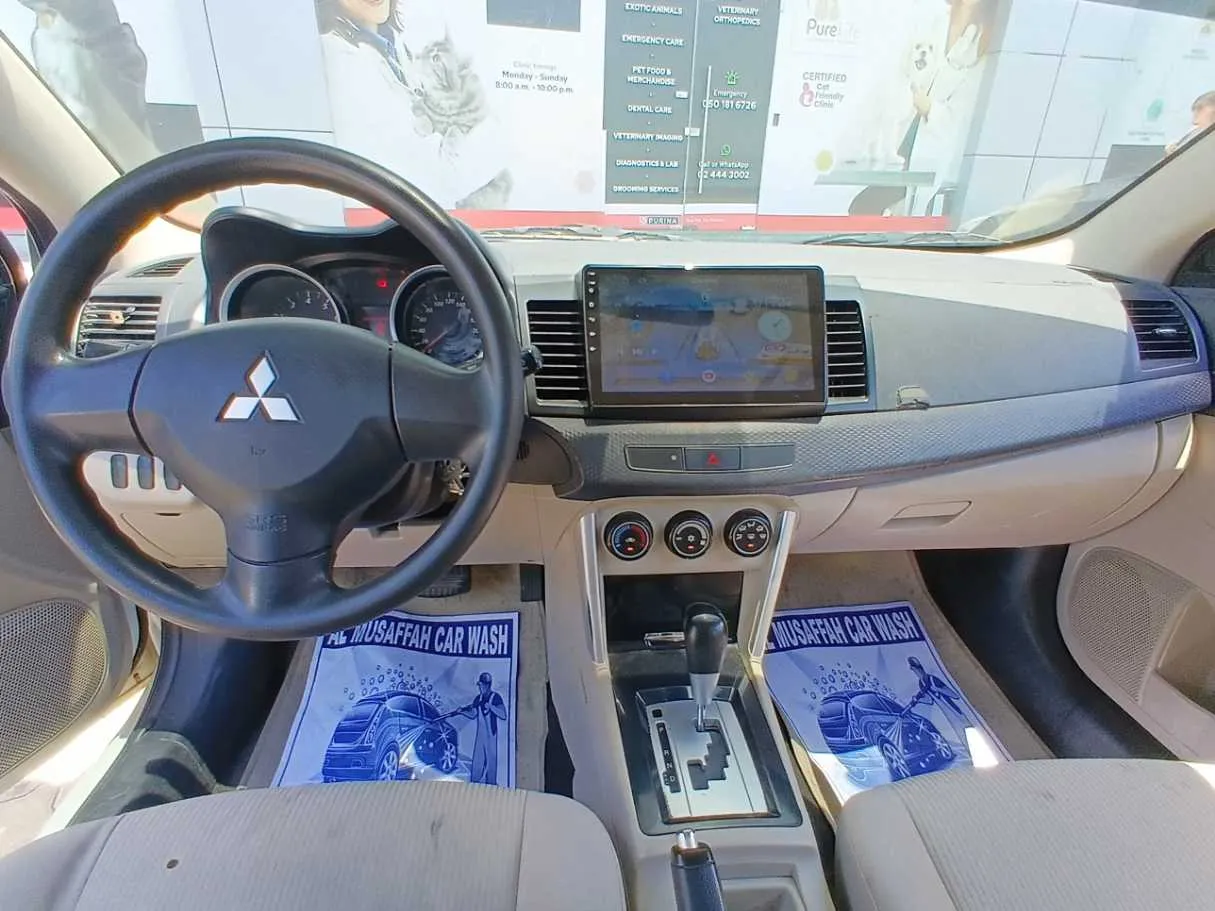 Car image 15