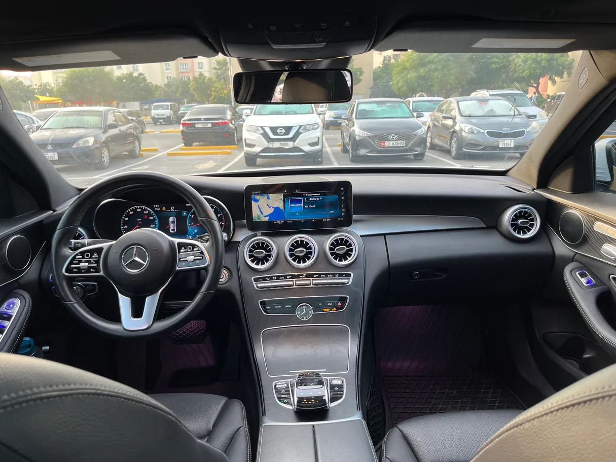 Car image 7