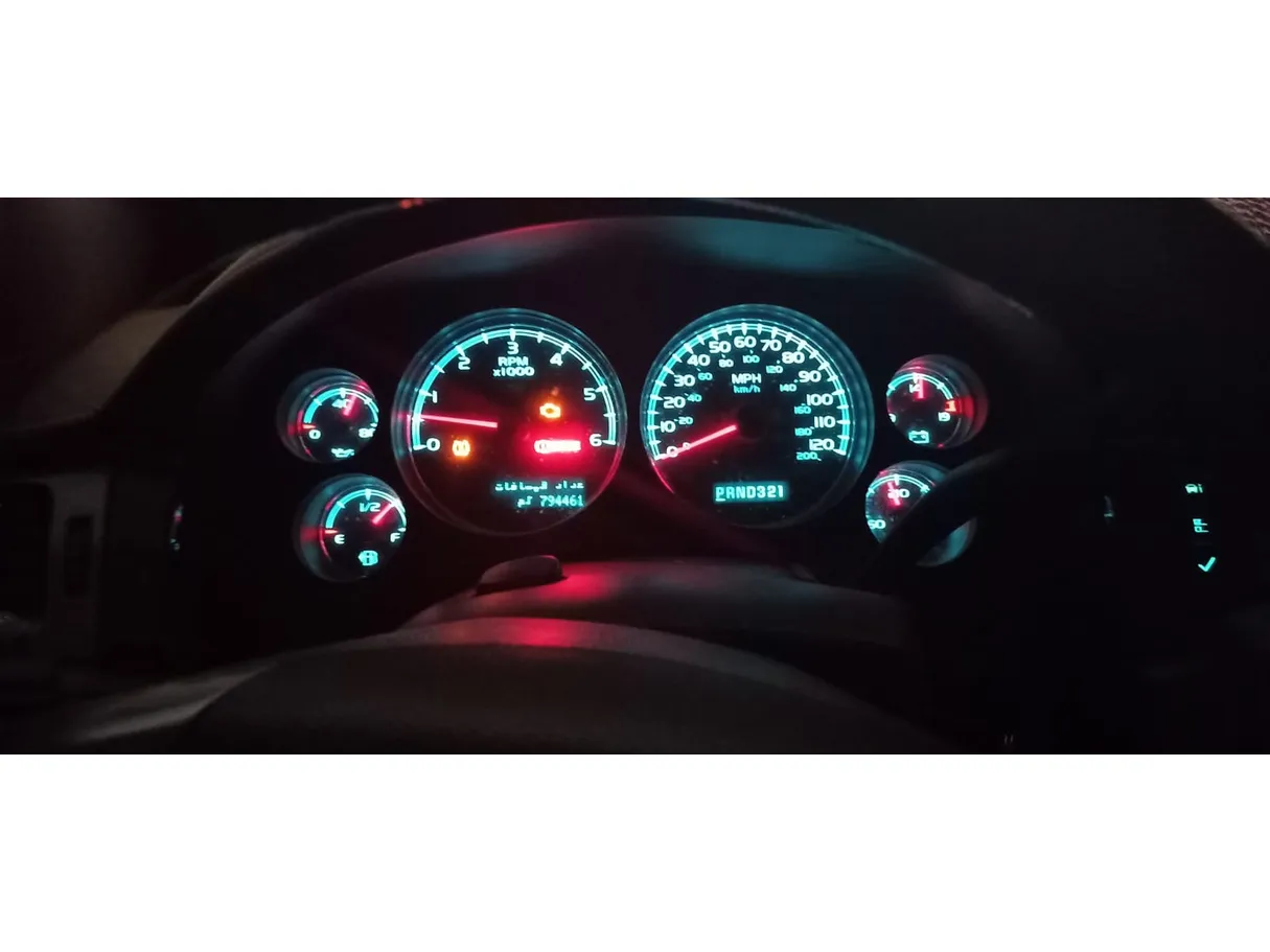 Car image 6